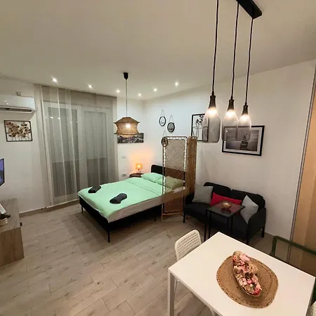 Simona Apartment
